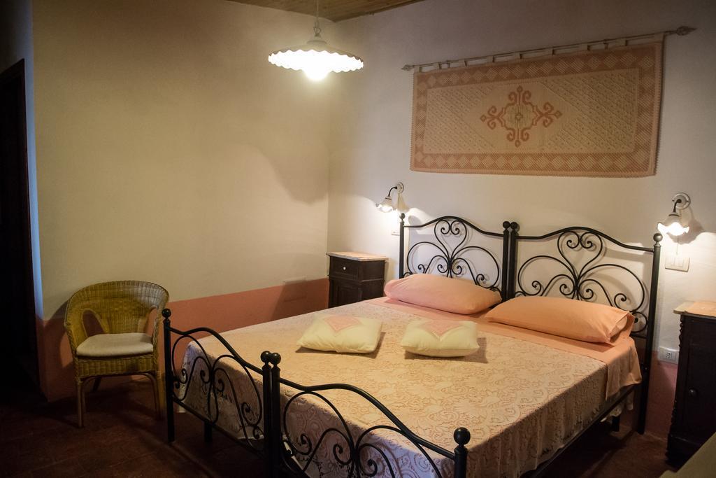 B&B Casa Licheri 산 비토 객실 사진